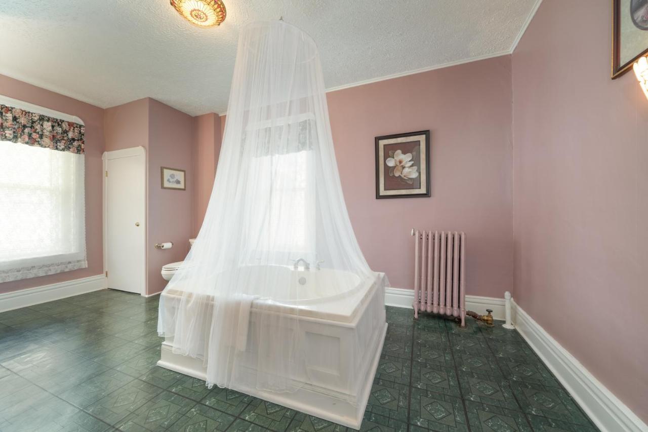 Naples Hotel المظهر الخارجي الصورة